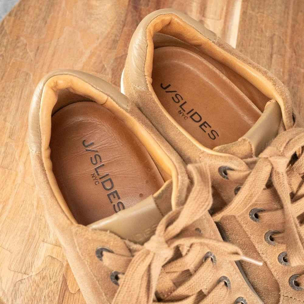 JSLIDES TAN SUEDE PLATFORM SNEAKERS SIZE 7.5